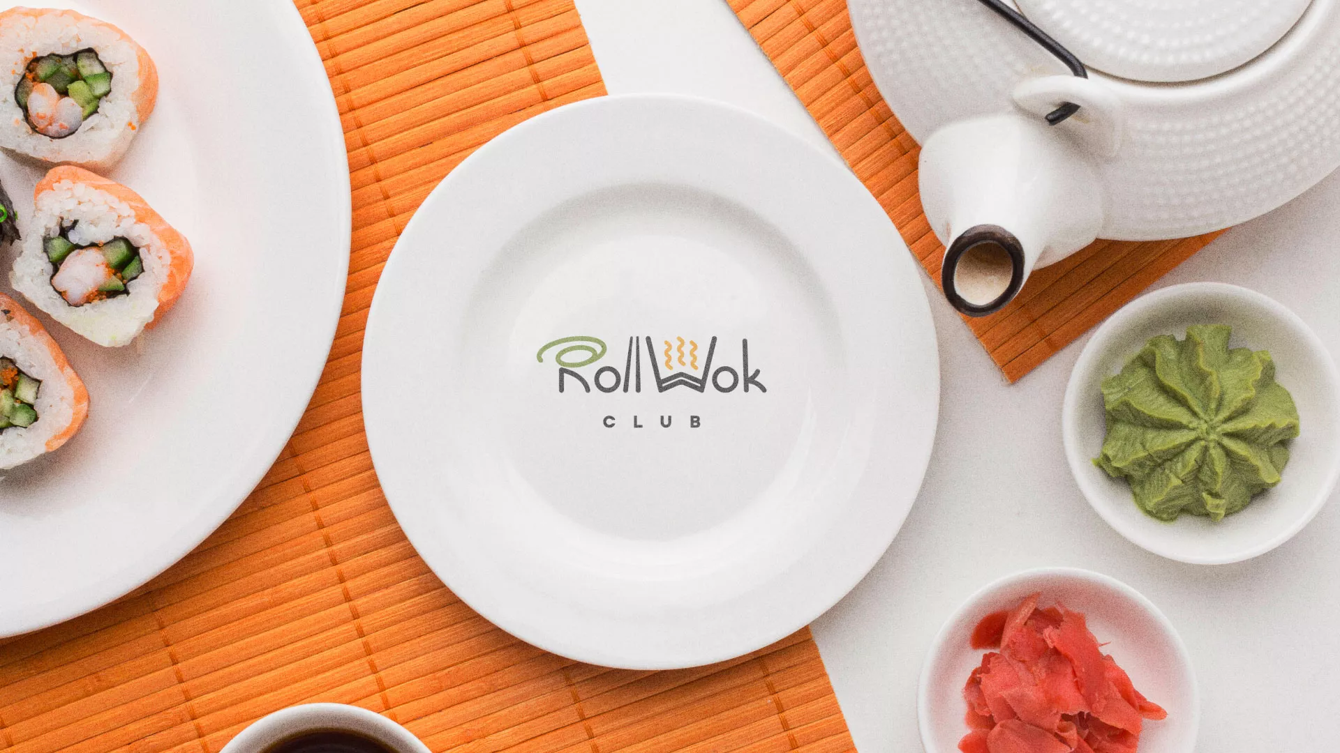 Разработка логотипа и фирменного стиля в Ейске для суши-бара «Roll Wok Club» Разработка логотипа и фирменного стиля в Ейске для суши-бара «Roll Wok Club»